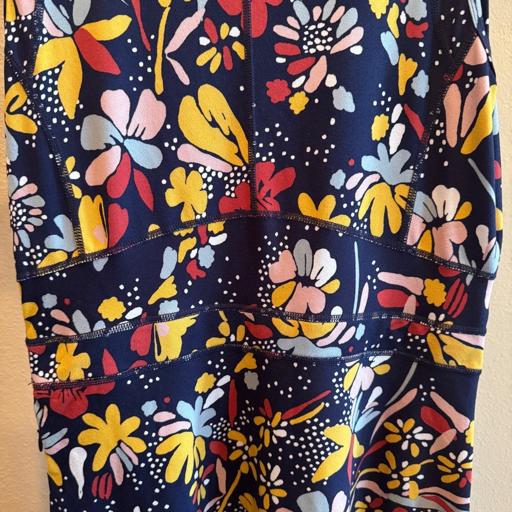 Title nine. Super soft floral print dress. Extra small. XS - Picture 2 of 8